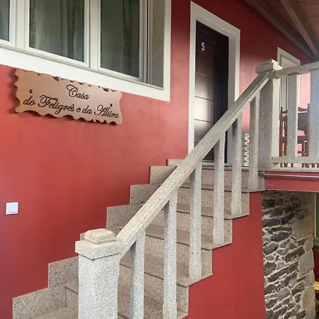 Casa Do Feligres E Da Alsira *